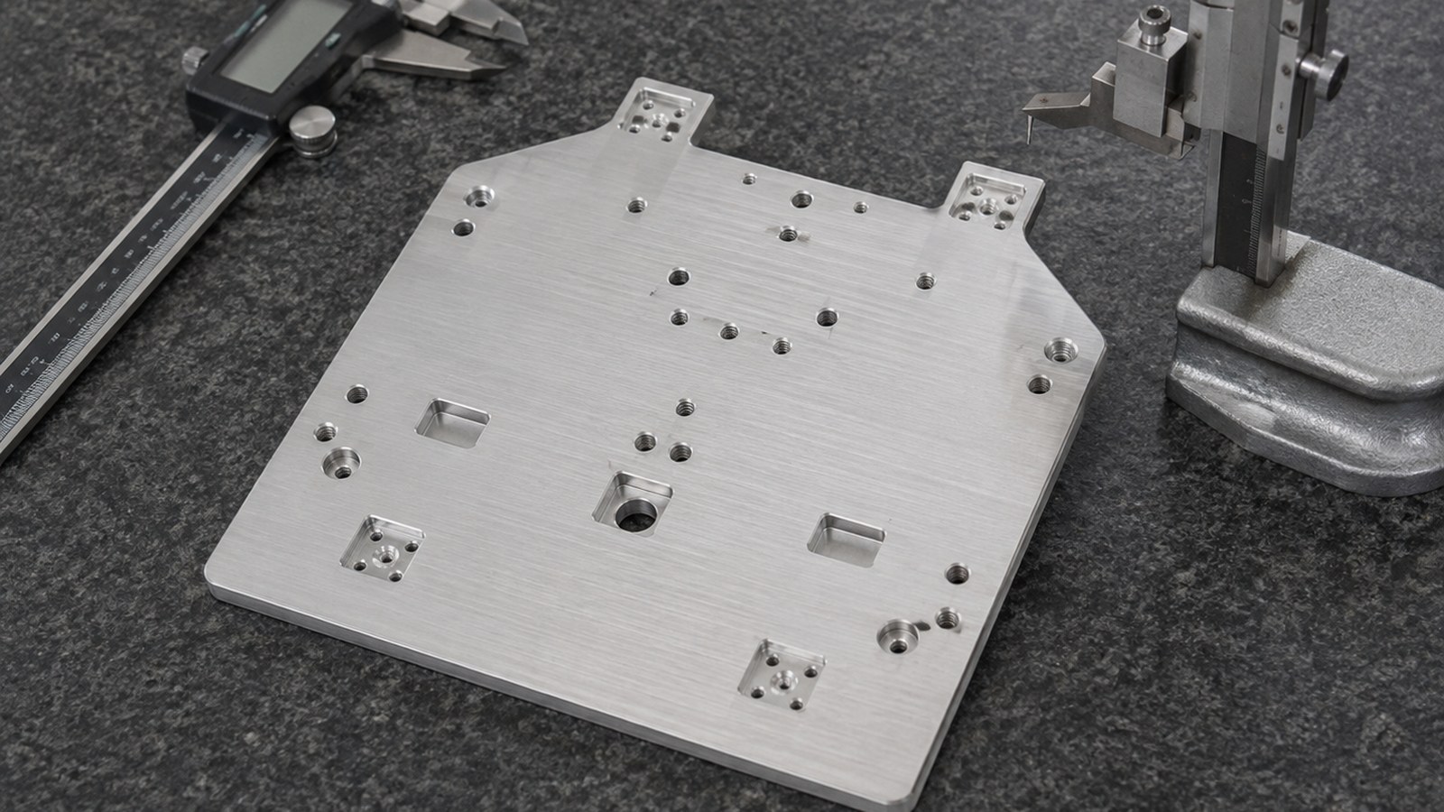 Small-Batch Machining of a Thin Enclosure Panel for Custom Automation Equipment: How to Control Hole-Slot Relationships and Burrs