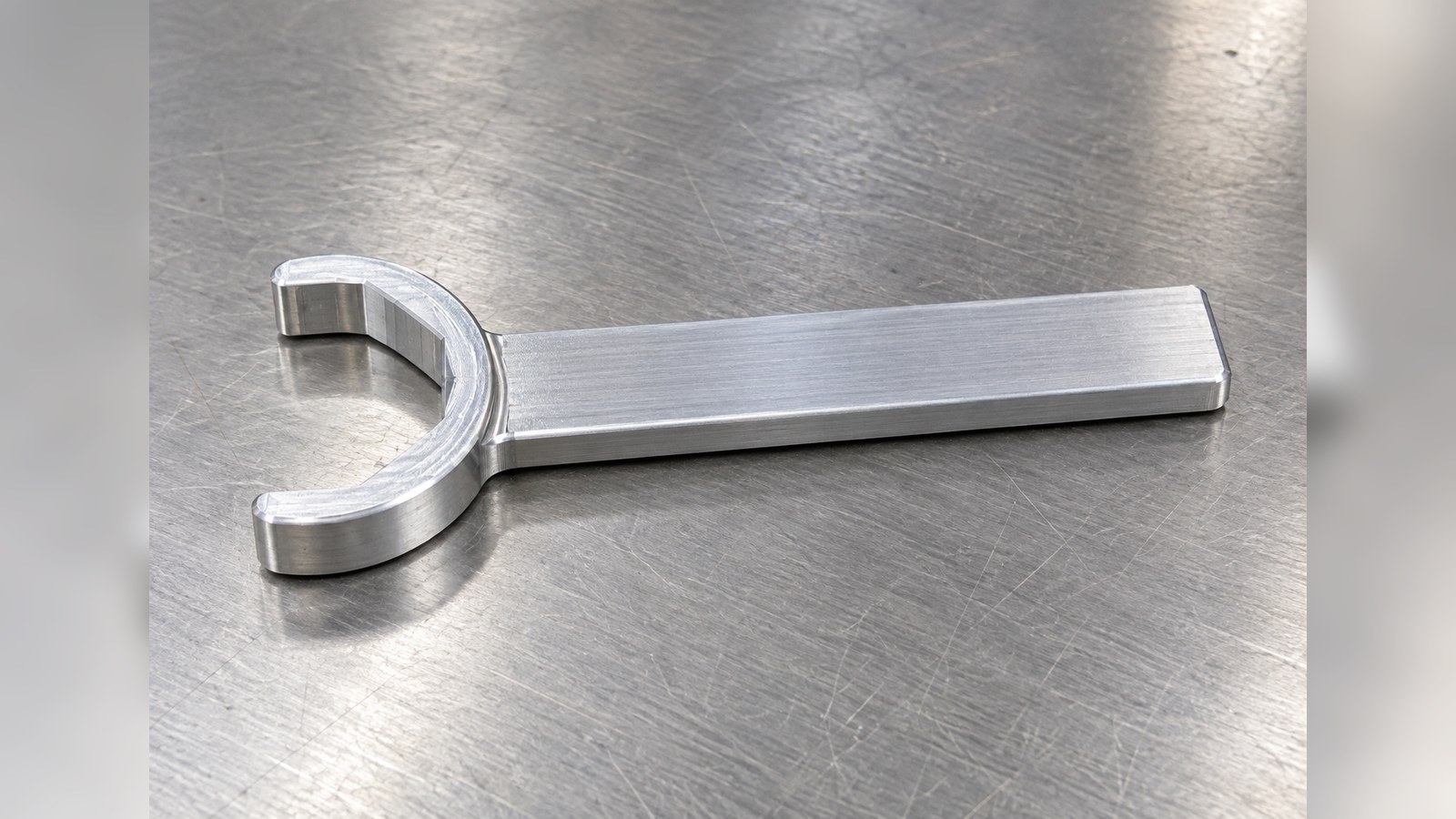 Drawing Review for an Open-End Fitting Installation Wrench in Semiconductor Automated Inspection Equipment: Critical Dimensions and Datum Transfer